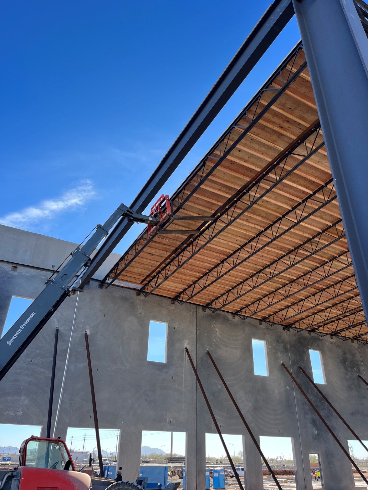 Steel, Wood & Hybrid Roof Systems